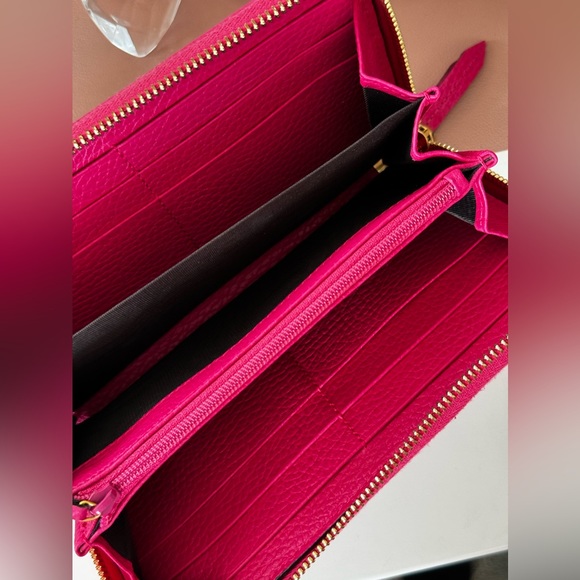 Pink Gucci Zippy Wallet - Picture 7 of 8